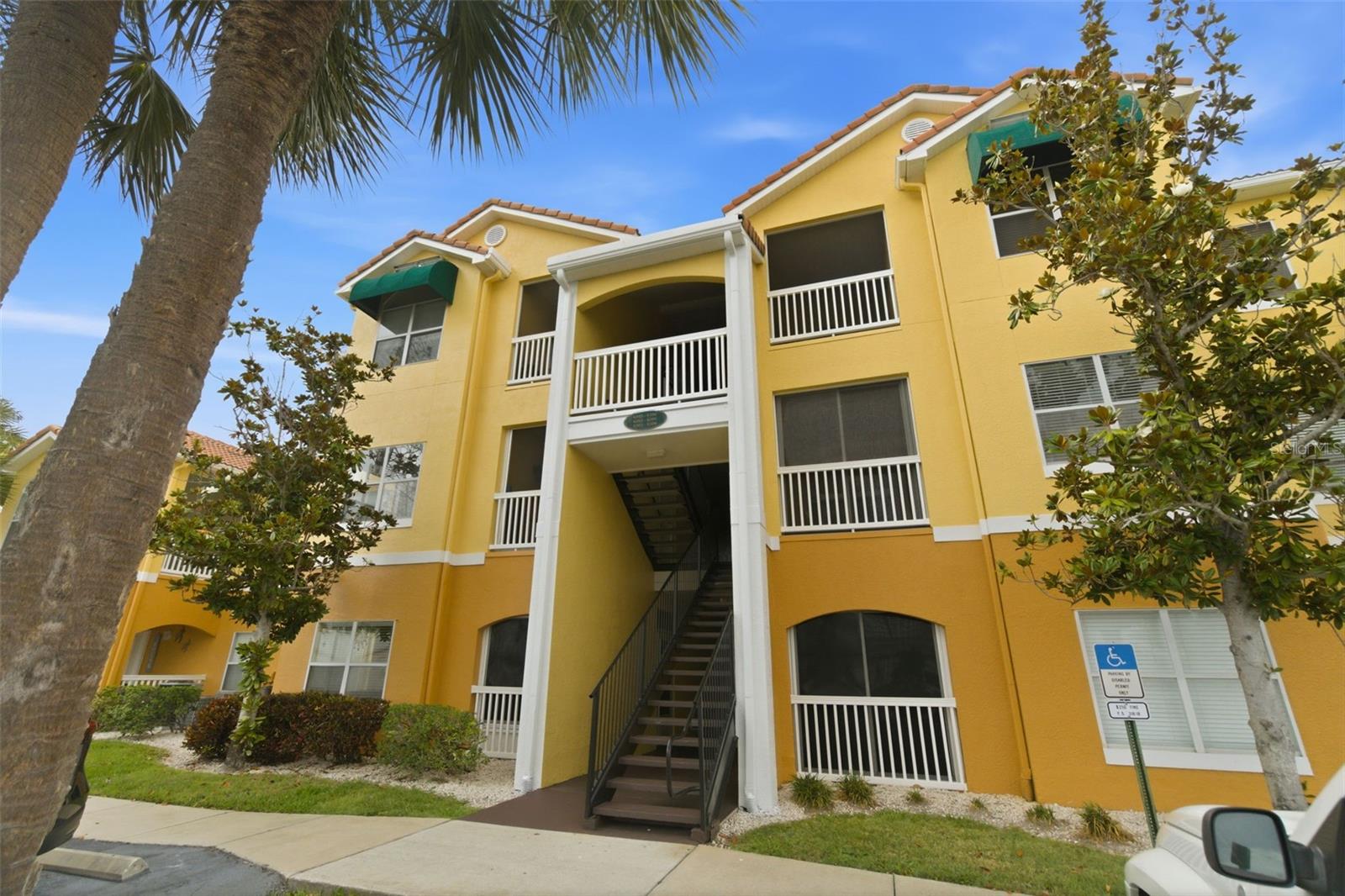 BEACHWAY CONDOS - Residential