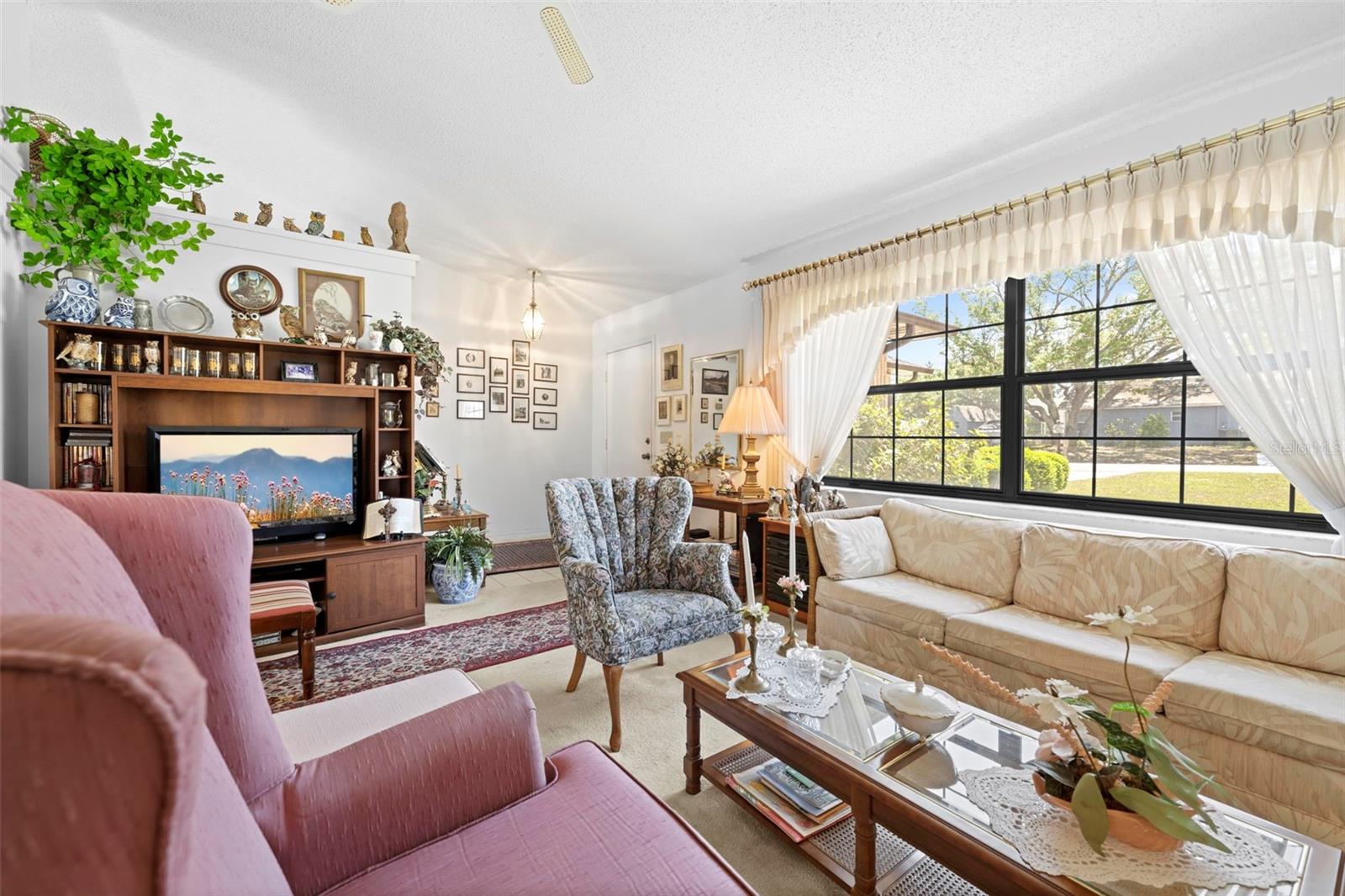 SPRING HILL - Residential