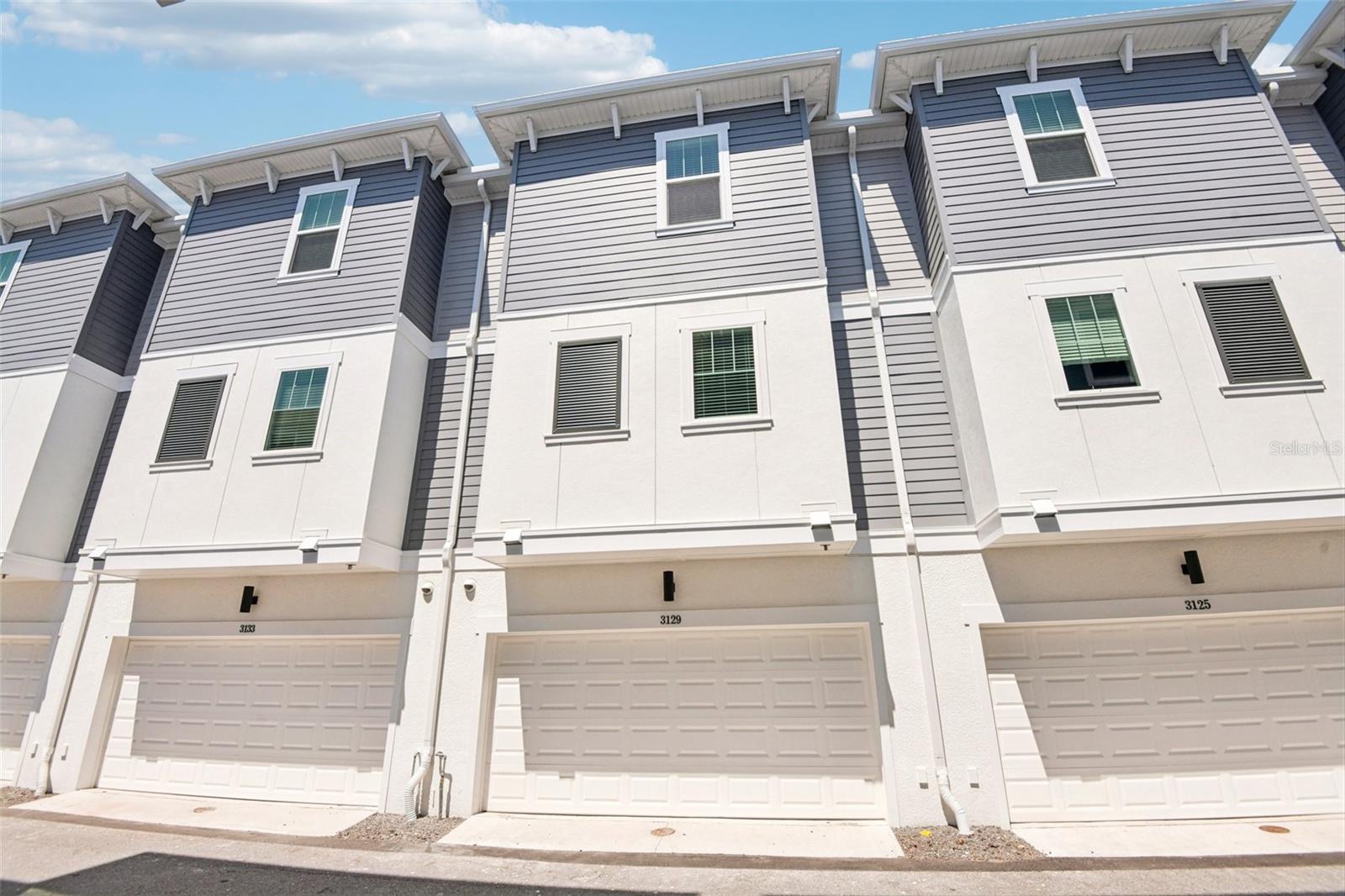 UNION DISTRICT TWNHMS - Residential Lease