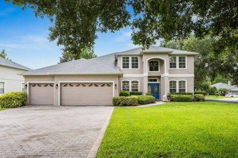 Photo of 127 Heatherbrooke Circle, Oviedo, FL 32765 (MLS # O6318903)