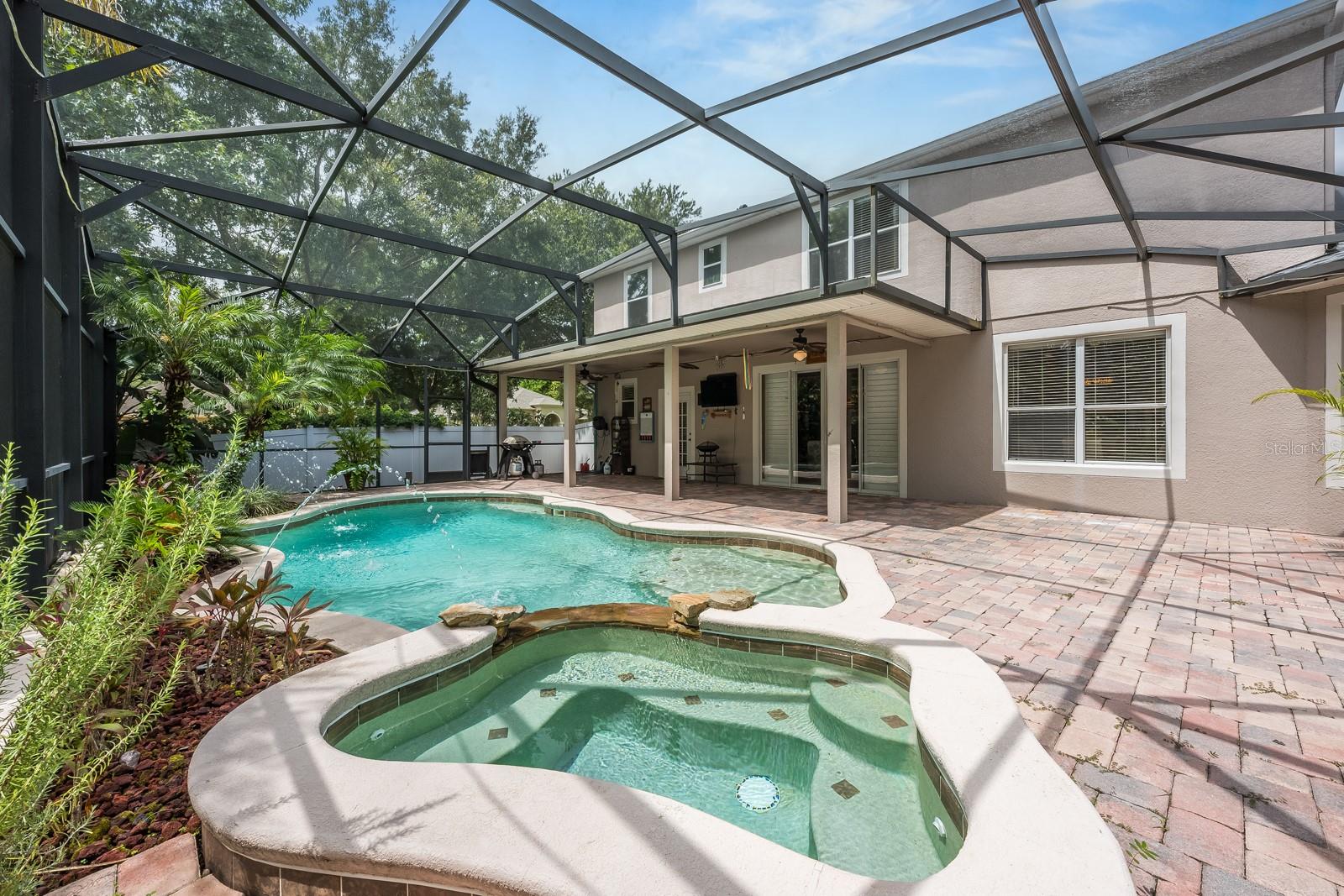 127 HEATHERBROOKE CIRCLE