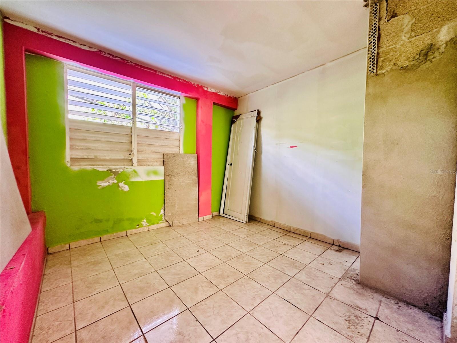 BARRIADA ALDEA SOSTRE - Residential