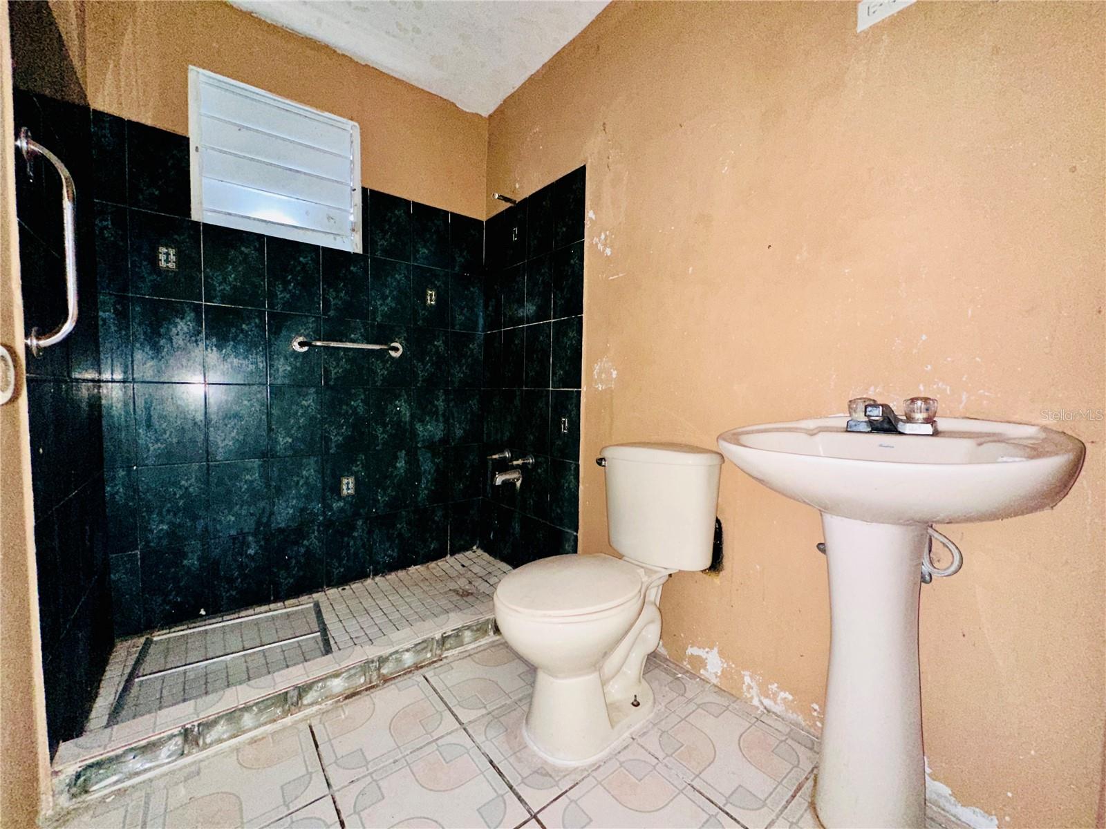 BARRIADA ALDEA SOSTRE - Residential