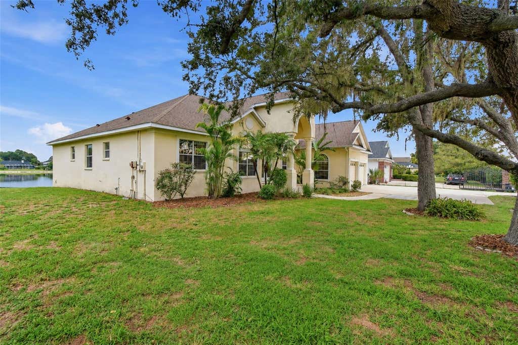 Photo of 9009 Riverview Drive, Riverview, FL 33578 (MLS # O6426103)