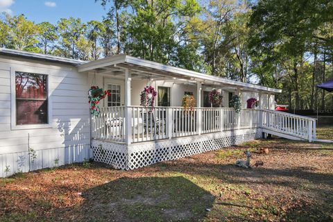 Photo of 2522 NW 121st Avenue, Gainesville, FL 32609 (MLS # O6380778)