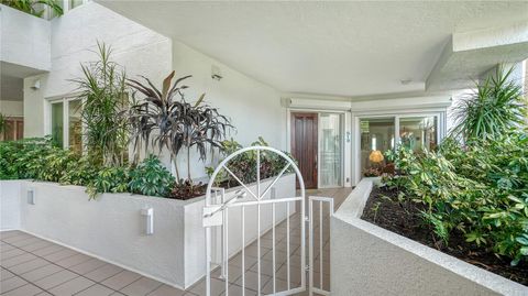 A home in LONGBOAT KEY