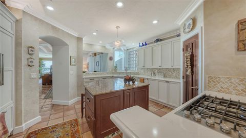 A home in LONGBOAT KEY