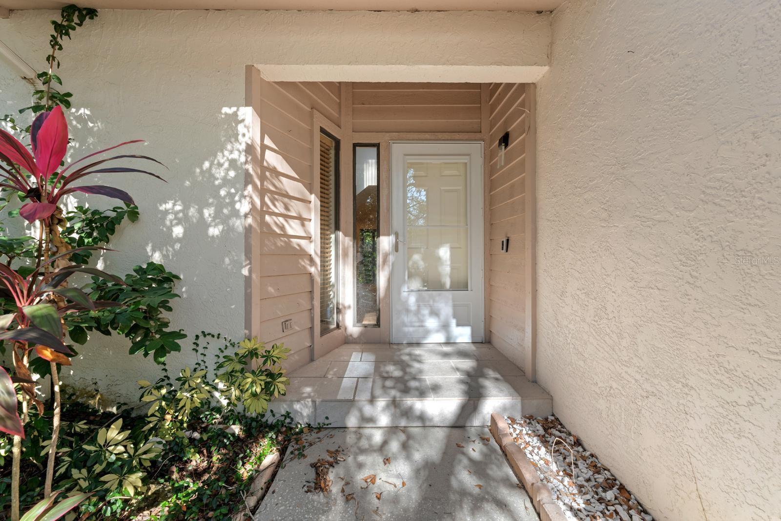 WHISPERING WOODS - Residential