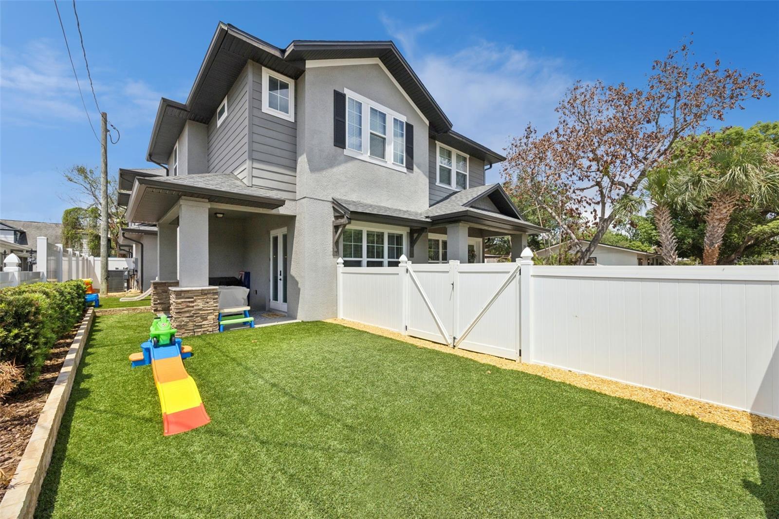 EOS GROUP - Residential