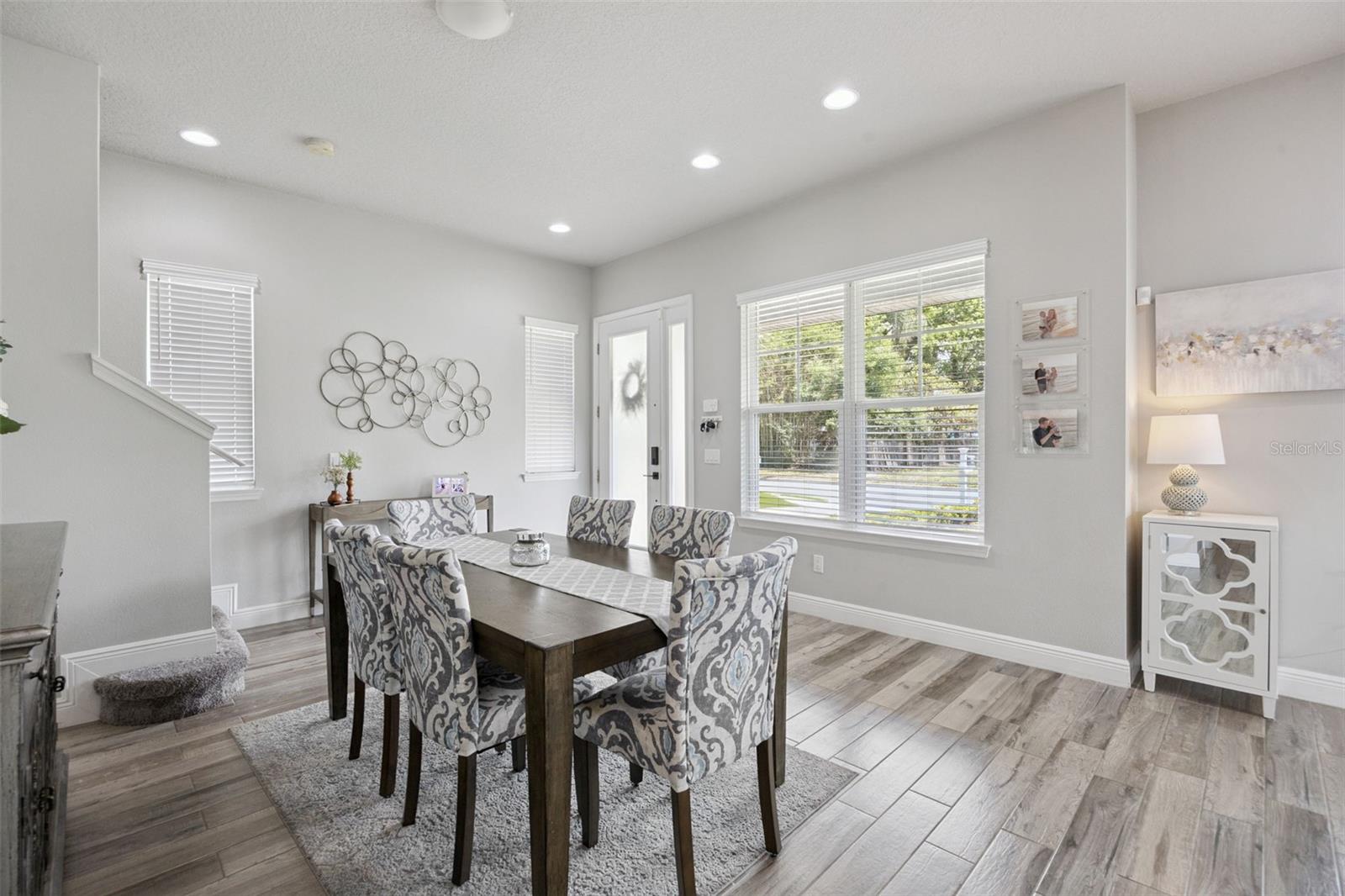 EOS GROUP - Residential