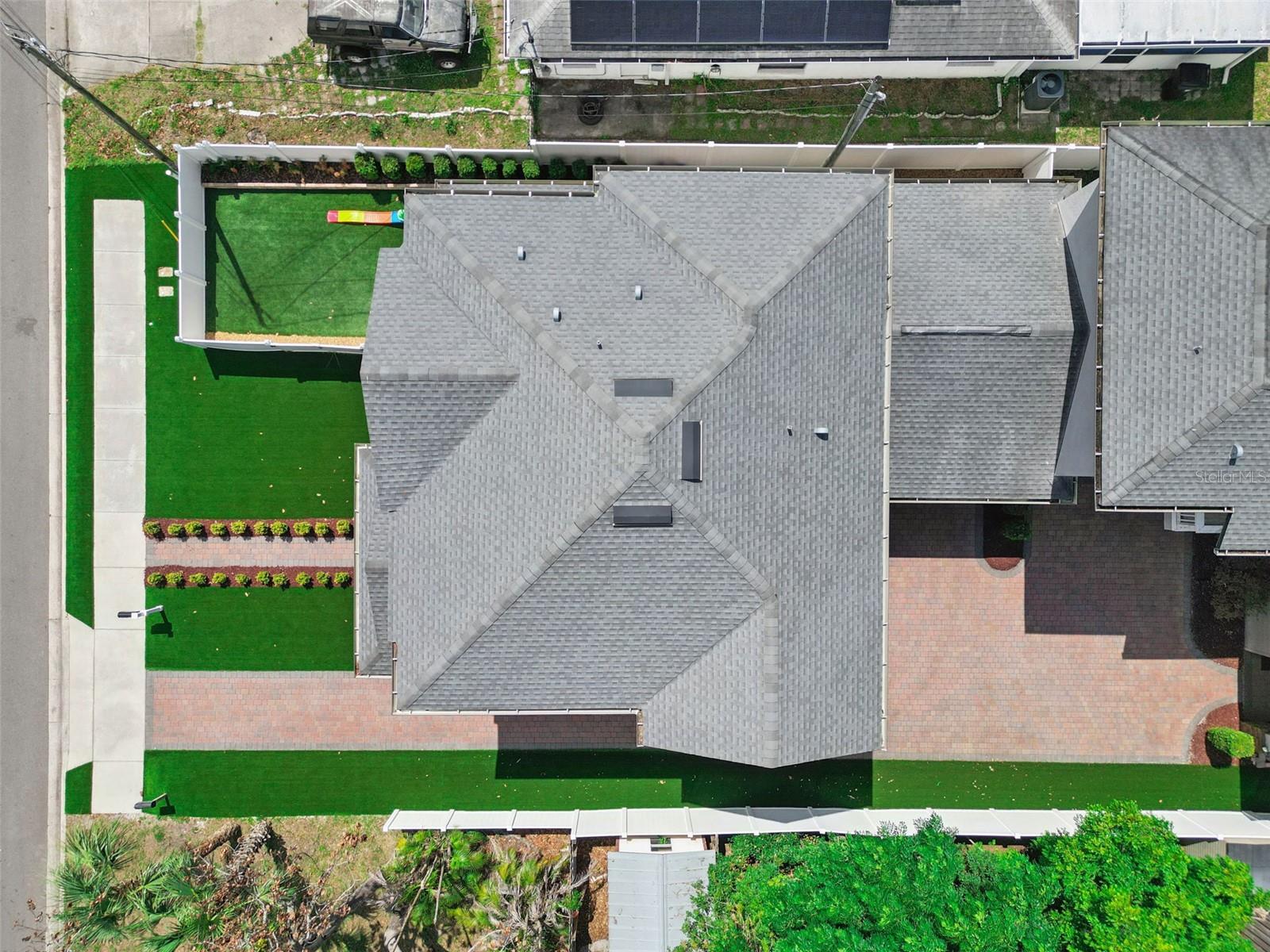 EOS GROUP - Residential