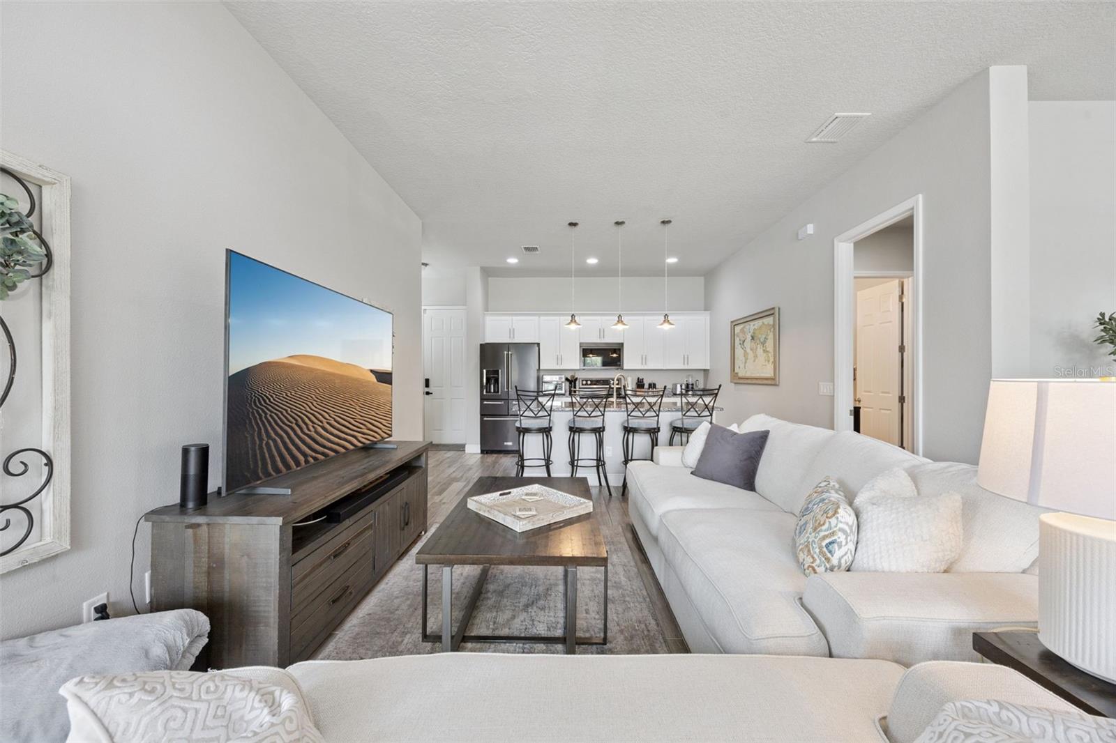 EOS GROUP - Residential