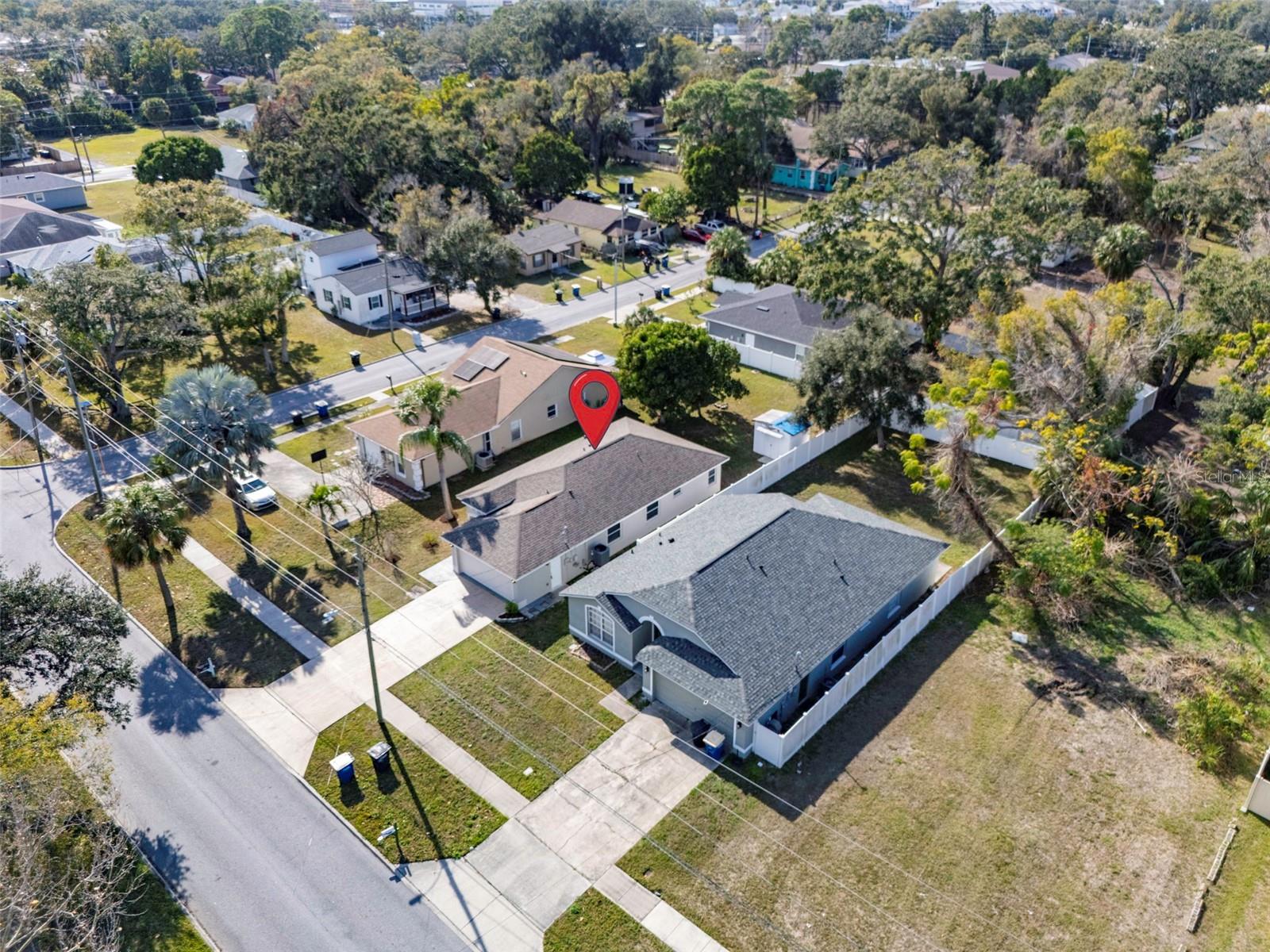 PINE CREST SUB - Residential