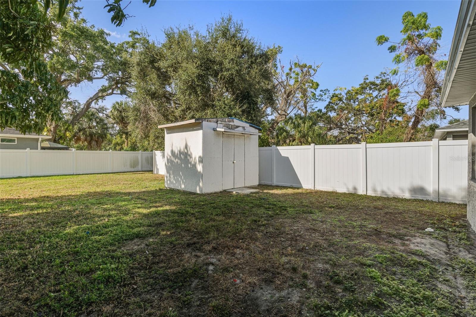 PINE CREST SUB - Residential