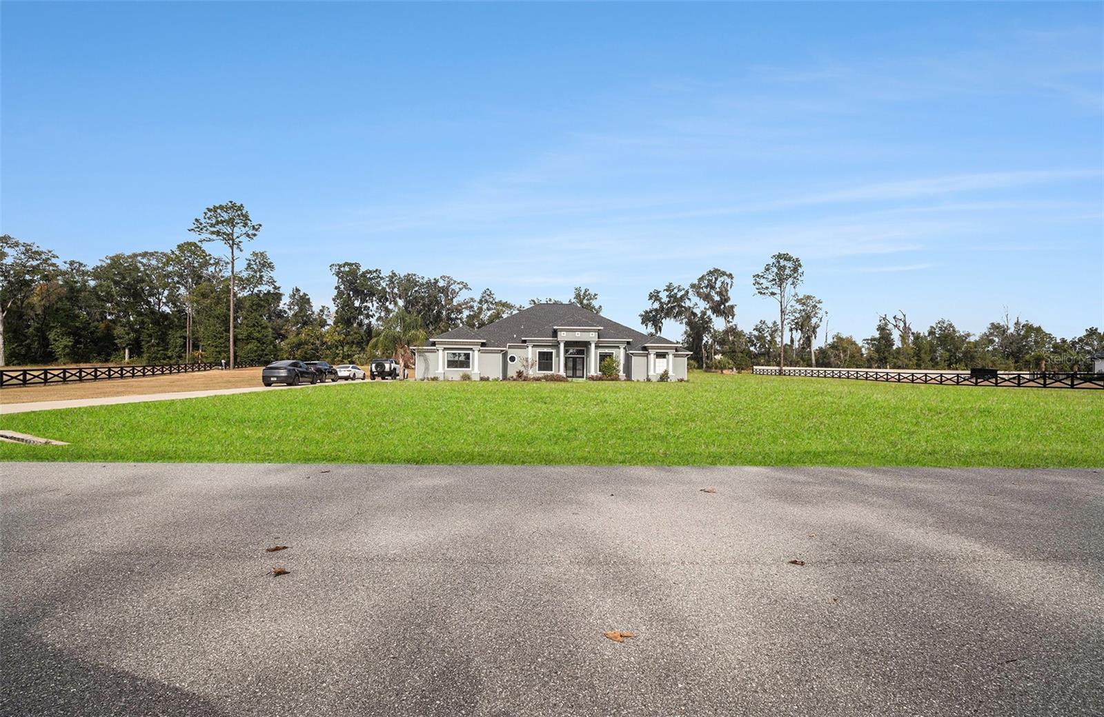 7403 NE 22ND COURT ROAD