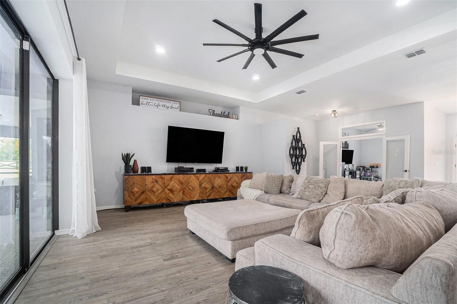 SUMMERHILL - Residential