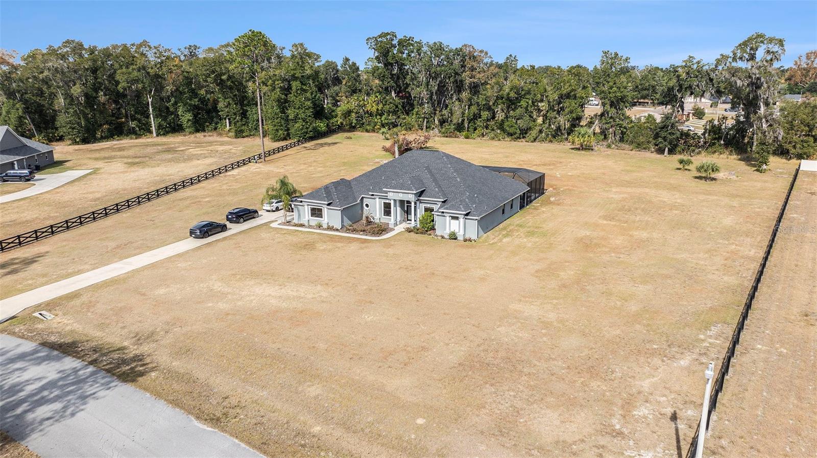 SUMMERHILL - Residential