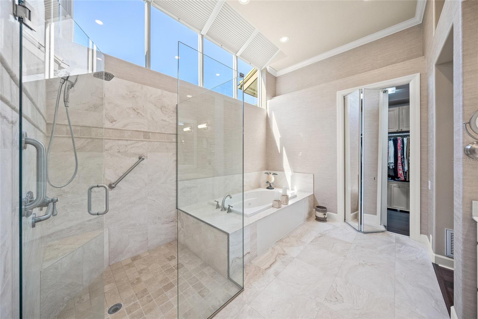 LAUREL OAK ESTATES - Residential