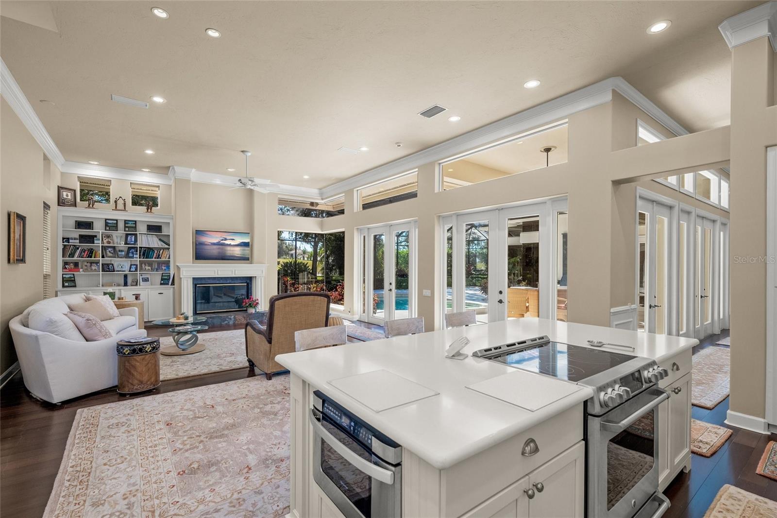 LAUREL OAK ESTATES - Residential