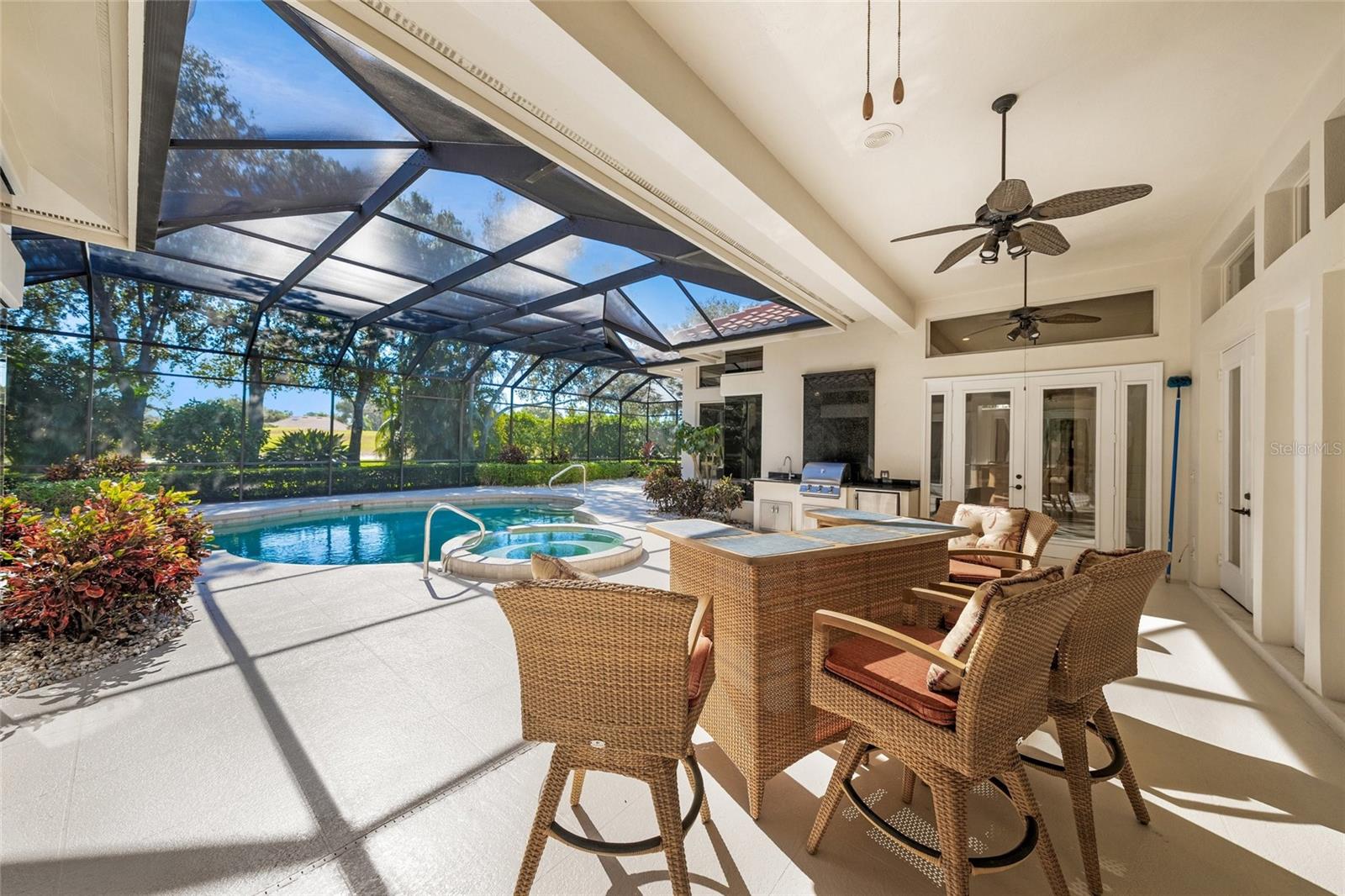 LAUREL OAK ESTATES - Residential