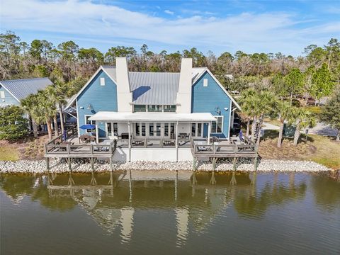 A home in LAND O LAKES