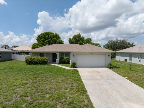 Photo of 2226 NE 34th Terrace, Cape Coral, FL 33909 (MLS # C7511337)