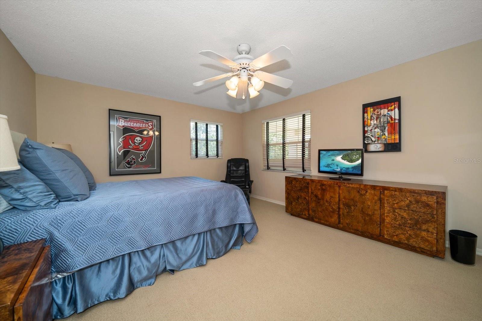 PINELLAS GROVES - Residential