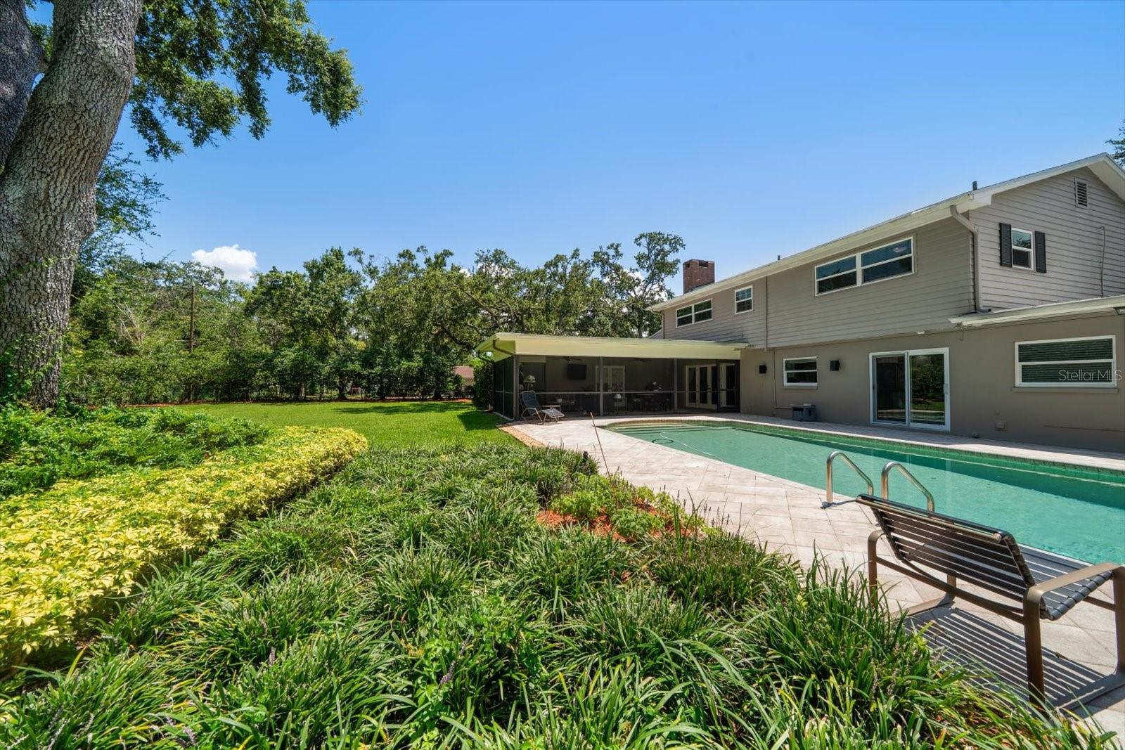 PINELLAS GROVES - Residential