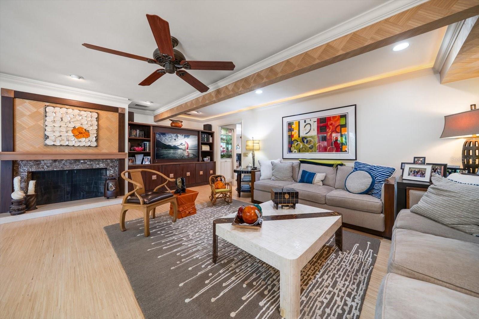 PINELLAS GROVES - Residential