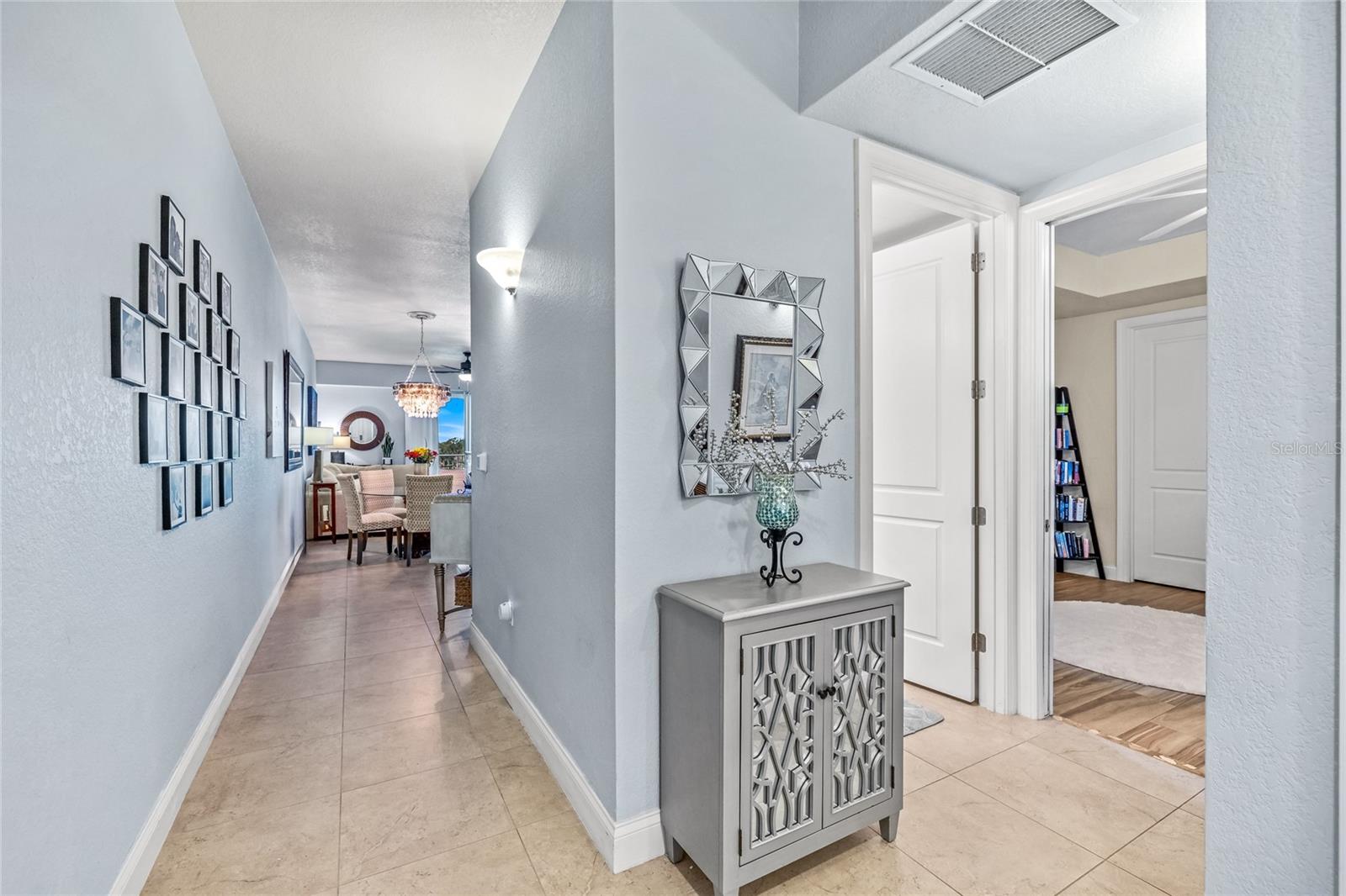 RIVERWALK/CORONADO ISLAND-BLDG - Residential