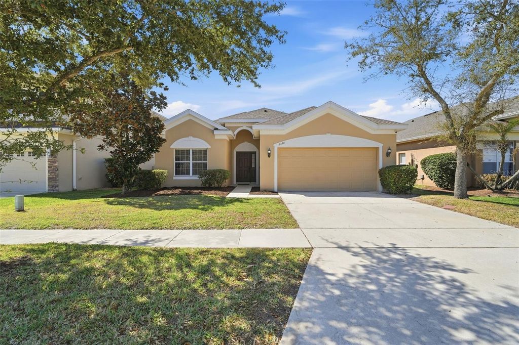 Photo of 12256 Accipiter Drive, Orlando, FL 32837 (MLS # S5144685)