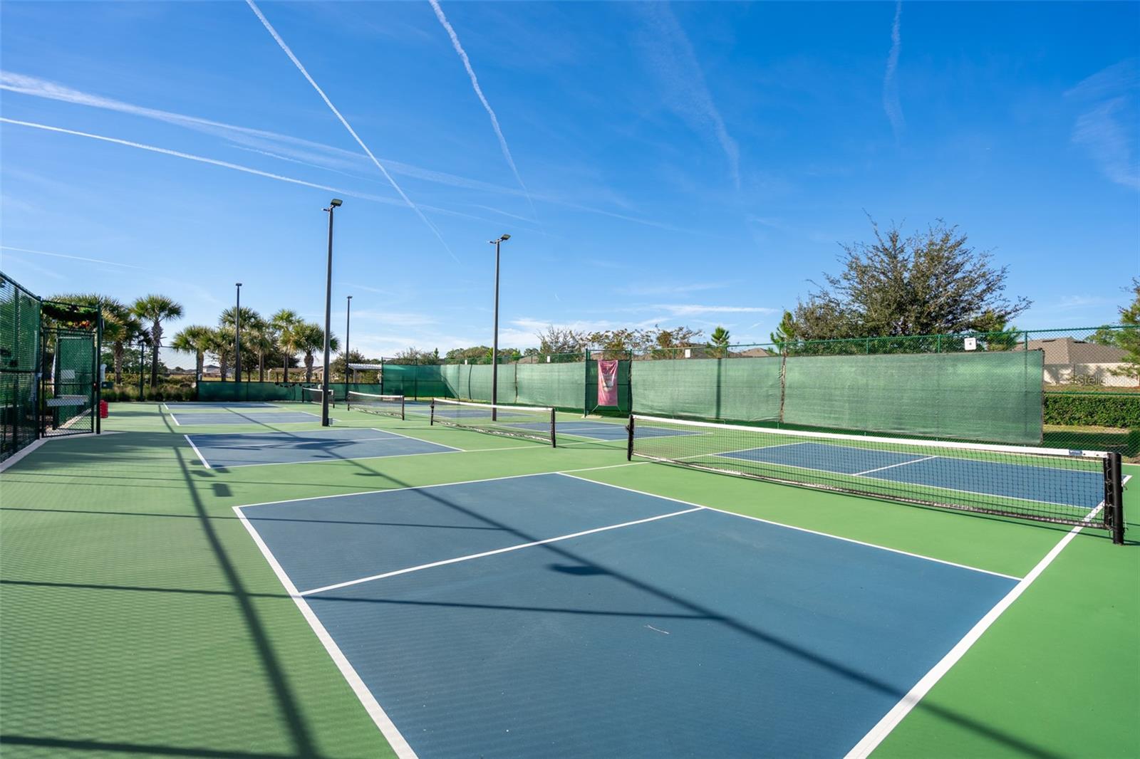 PALMS/SERENOA PH 2 - Residential