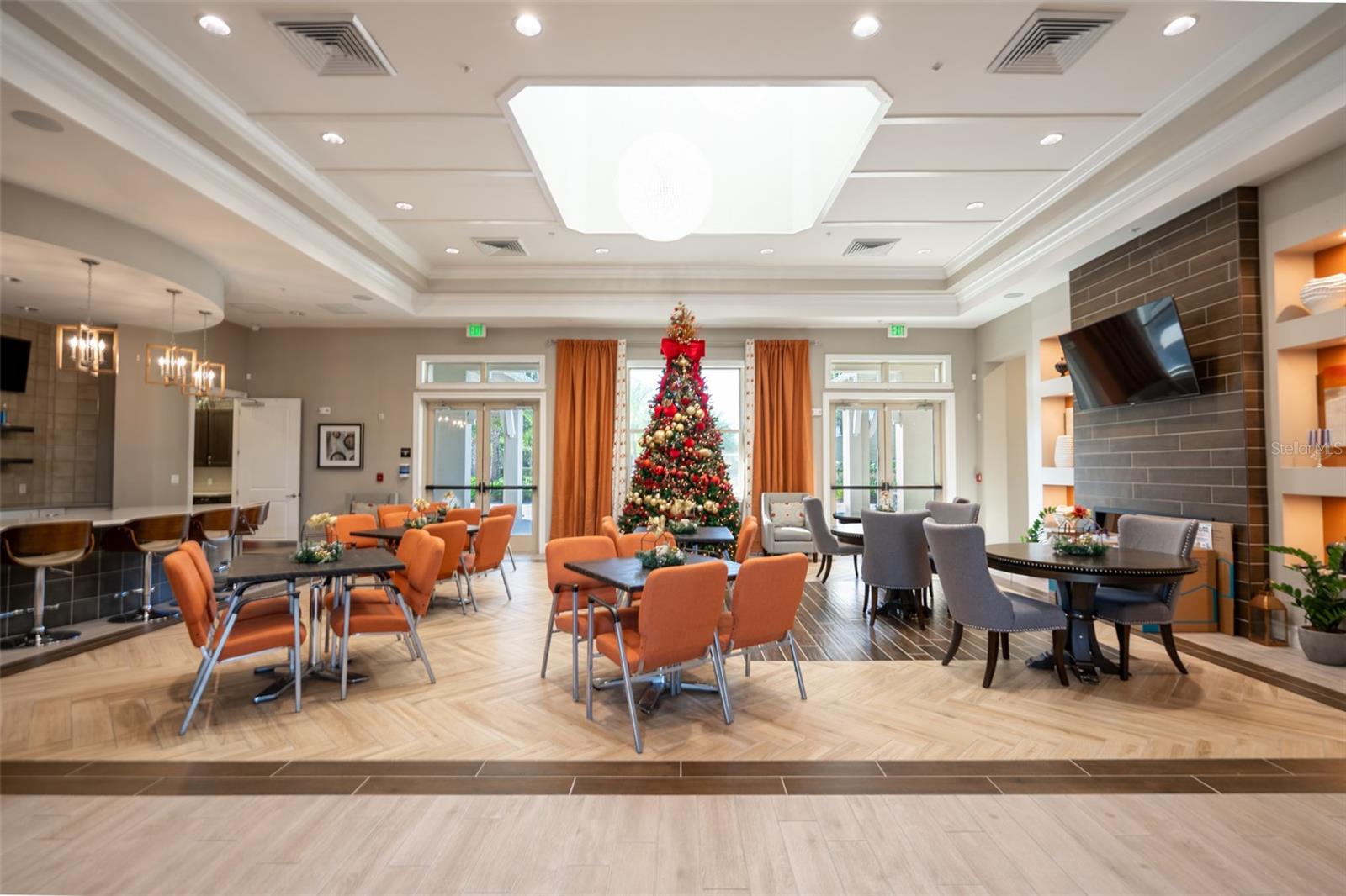 PALMS/SERENOA PH 2 - Residential