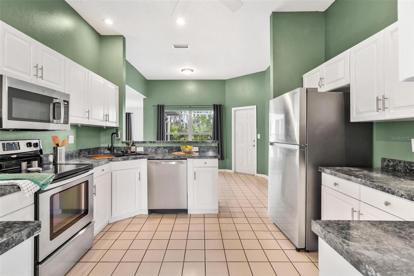 KINGS COVE UNIT 07 TR A-C - Residential