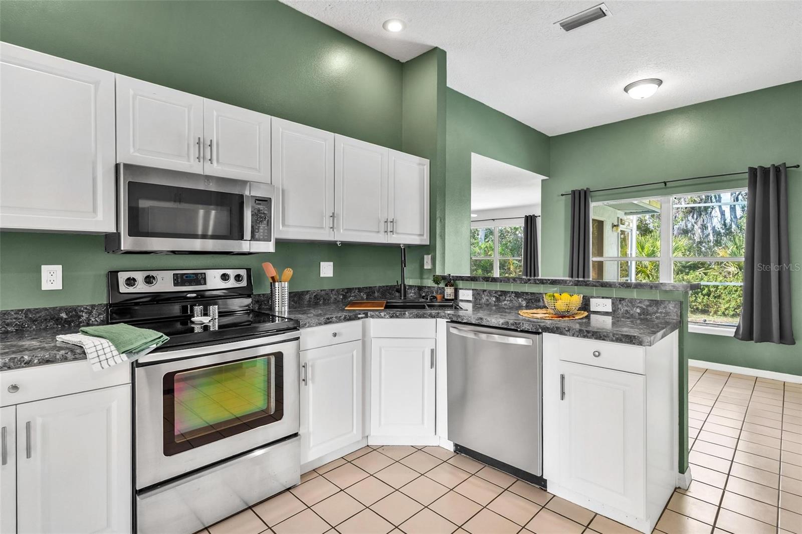 KINGS COVE UNIT 07 TR A-C - Residential