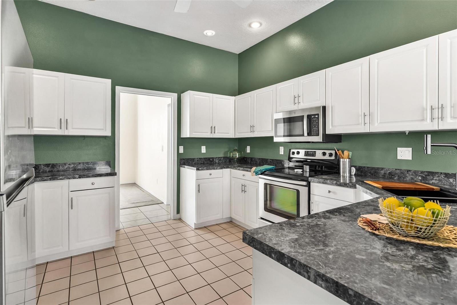 KINGS COVE UNIT 07 TR A-C - Residential