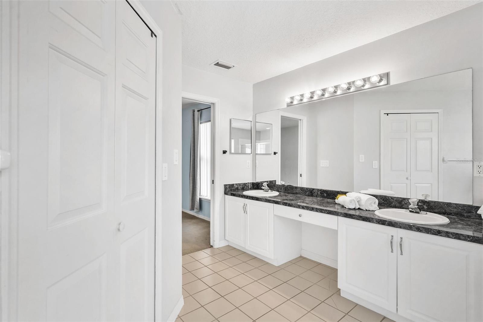 KINGS COVE UNIT 07 TR A-C - Residential