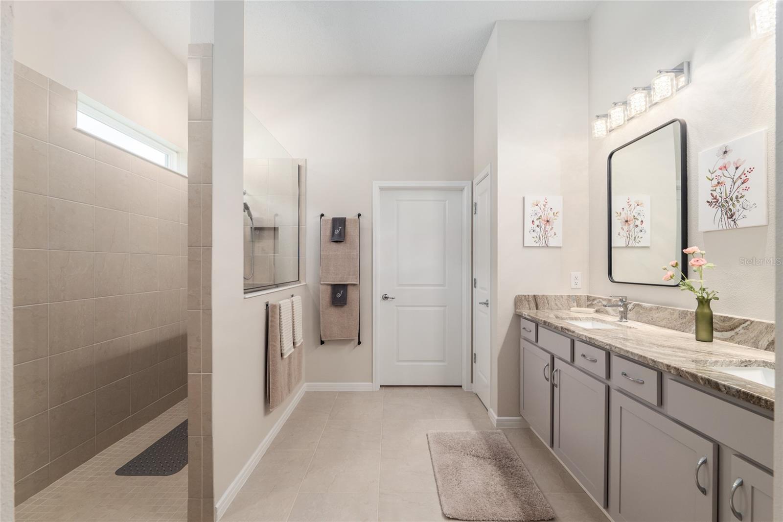 STONE CREEK - Residential