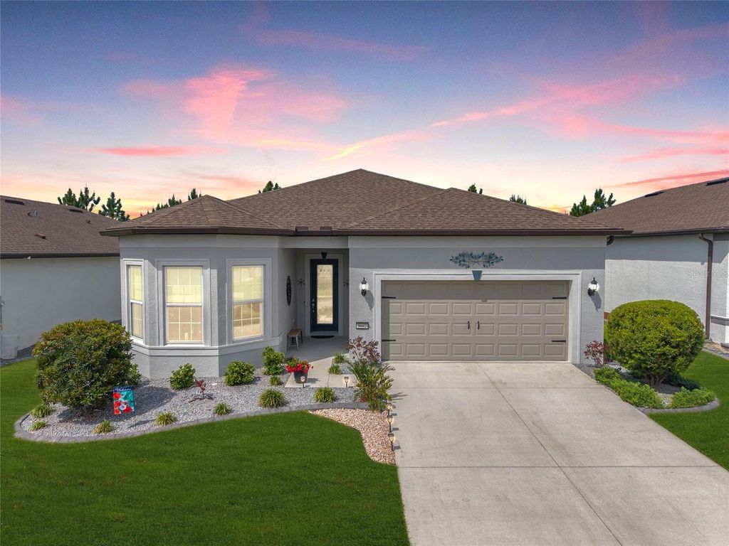 Photo of 5662 SW 94th Avenue, Ocala, FL 34481 (MLS # OM721931)