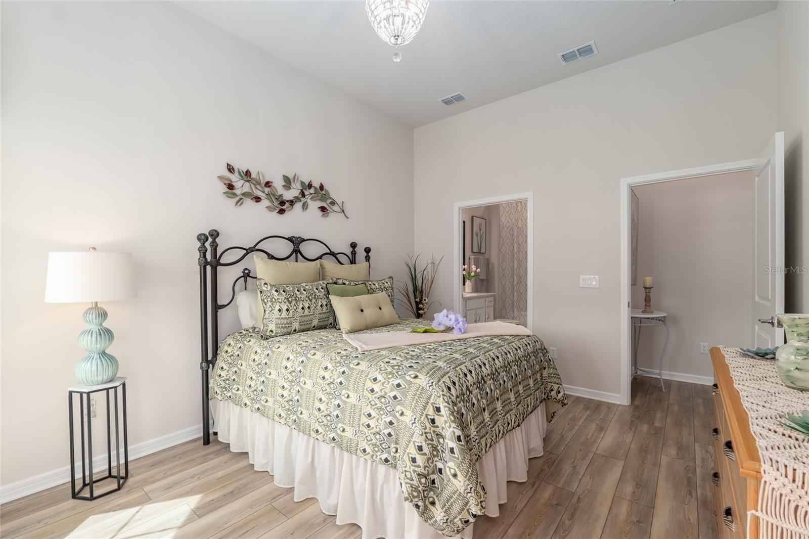 STONE CREEK - Residential