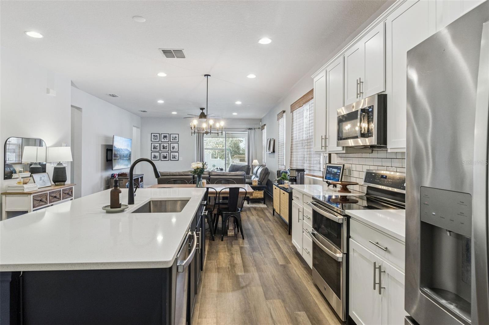 NORTHRIDGE ESTATES - Residential