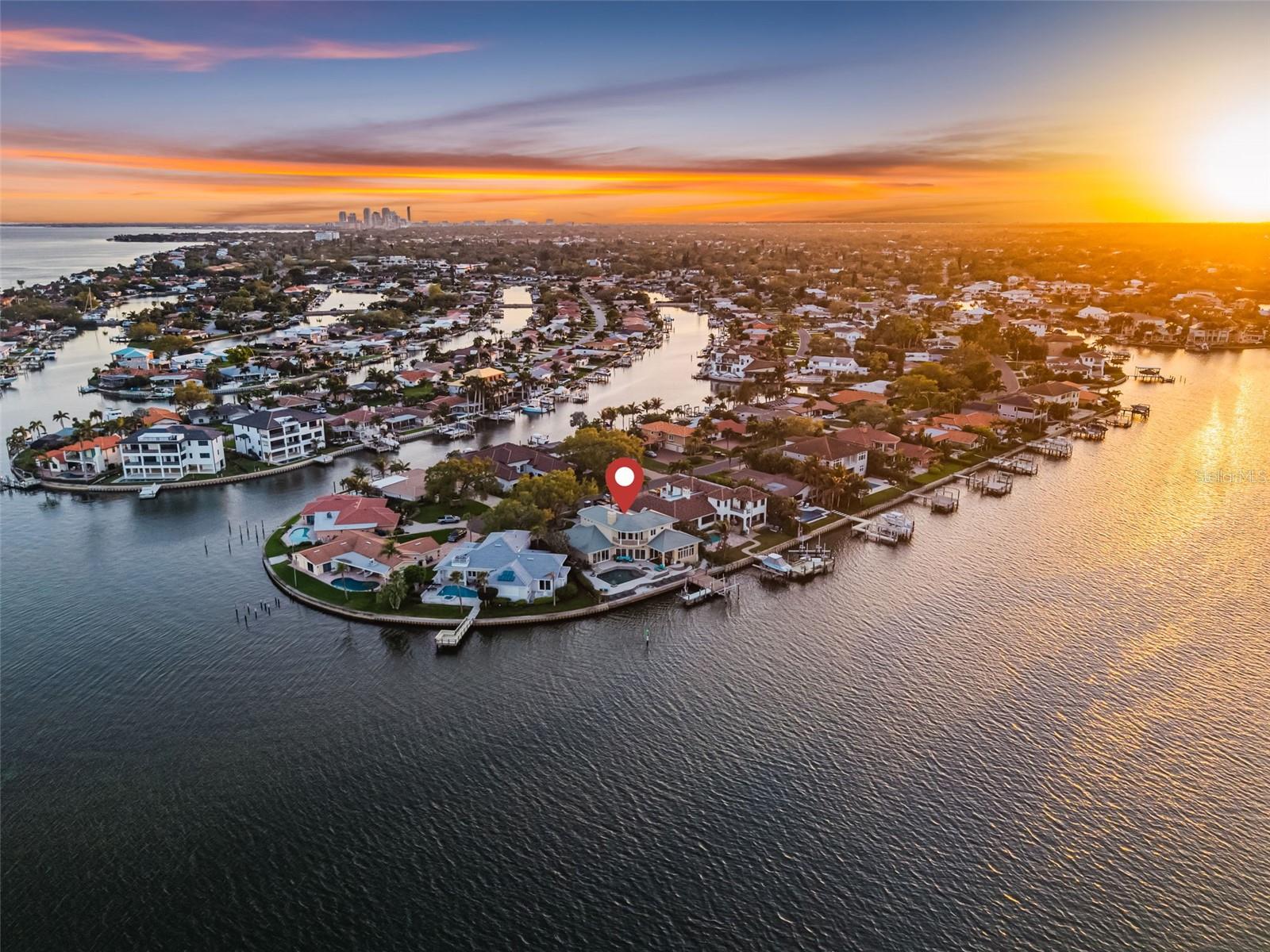 VENETIAN ISLES - Residential