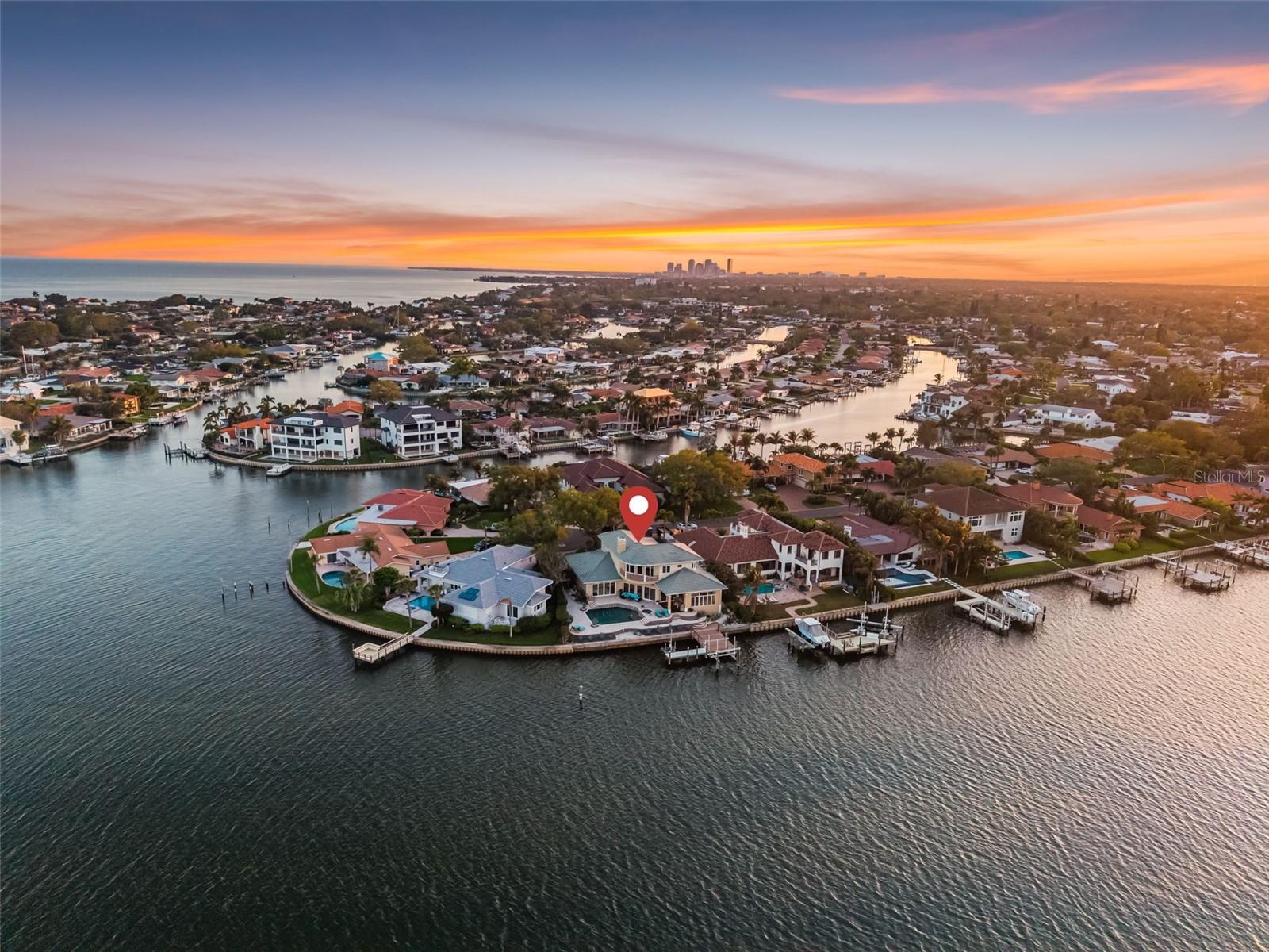 VENETIAN ISLES - Residential