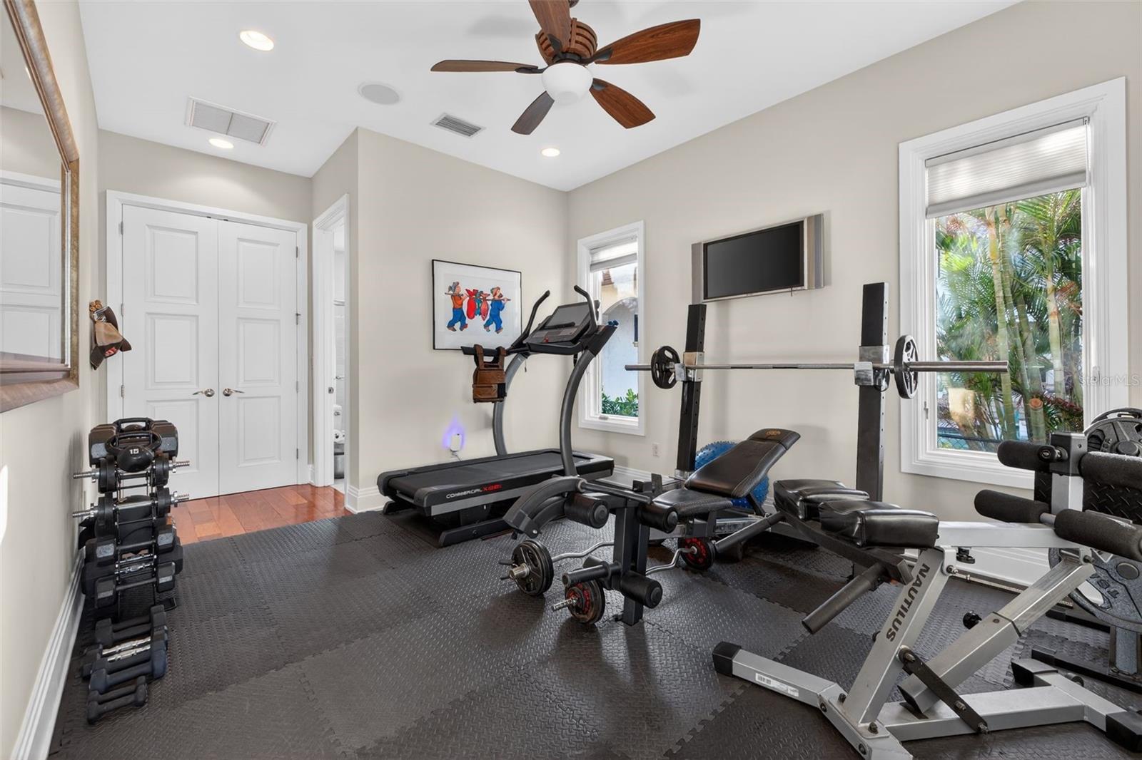 VENETIAN ISLES - Residential