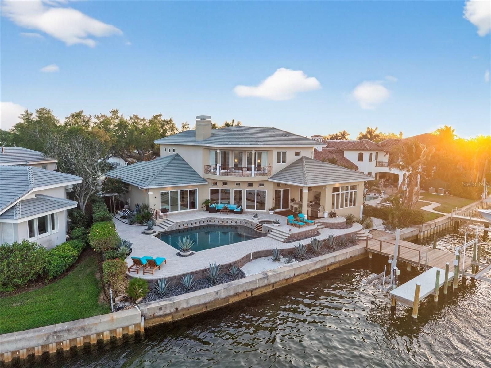 VENETIAN ISLES - Residential