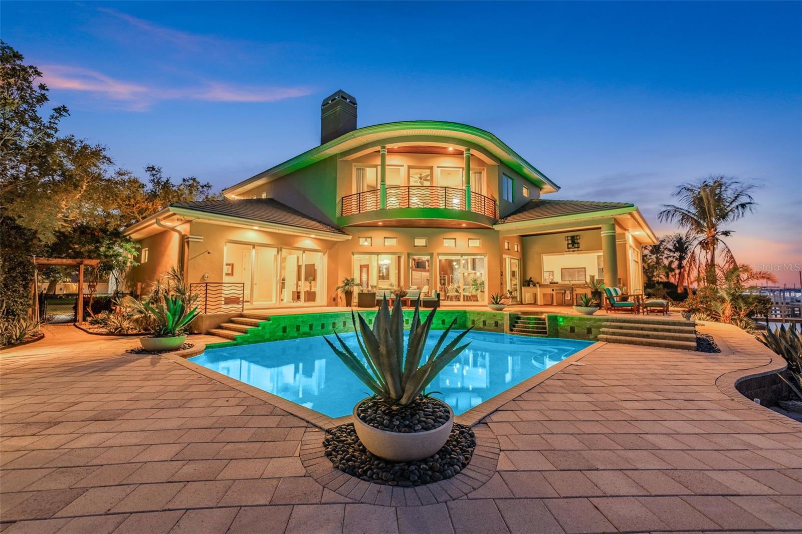 VENETIAN ISLES - Residential