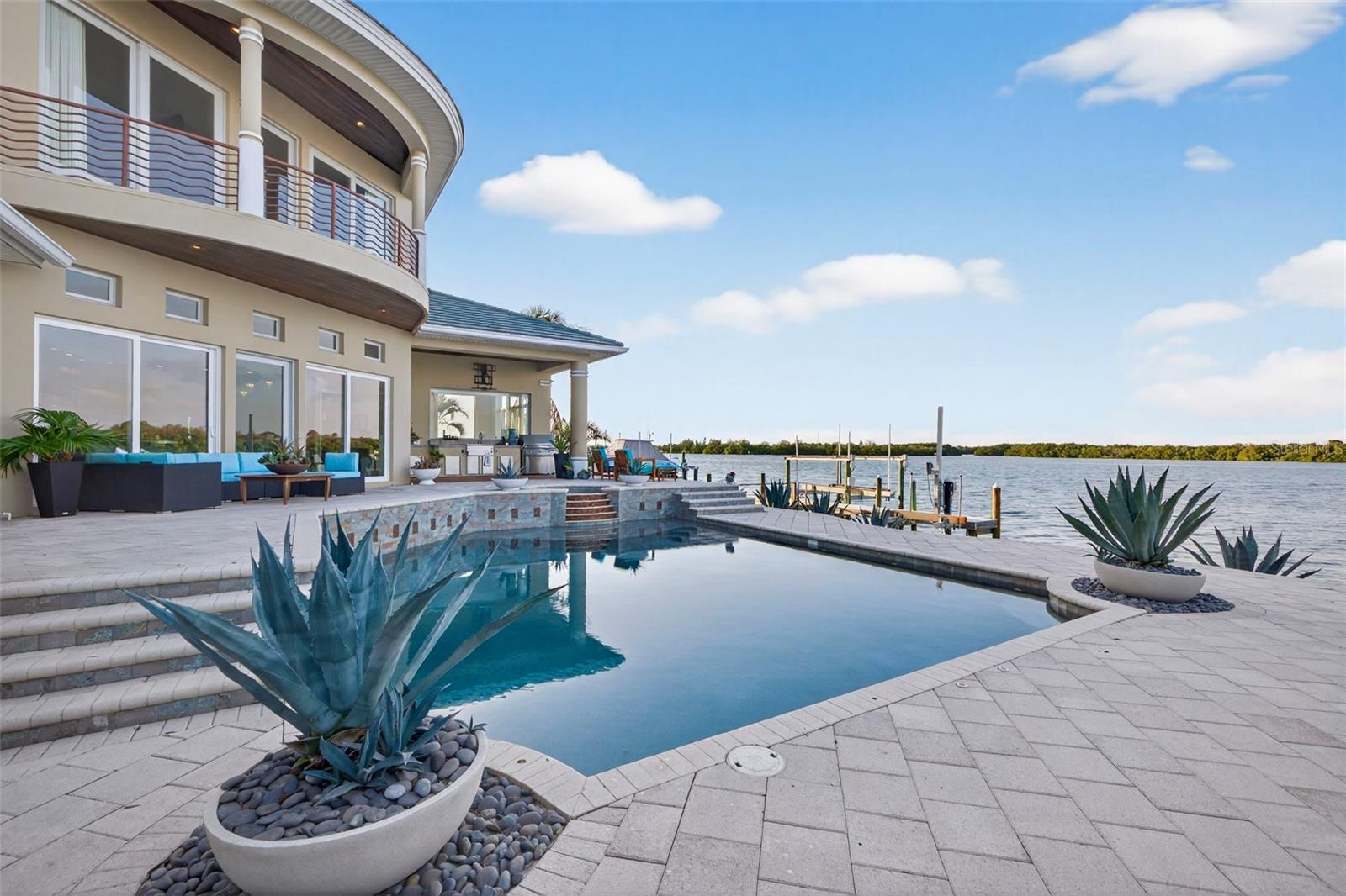 VENETIAN ISLES - Residential