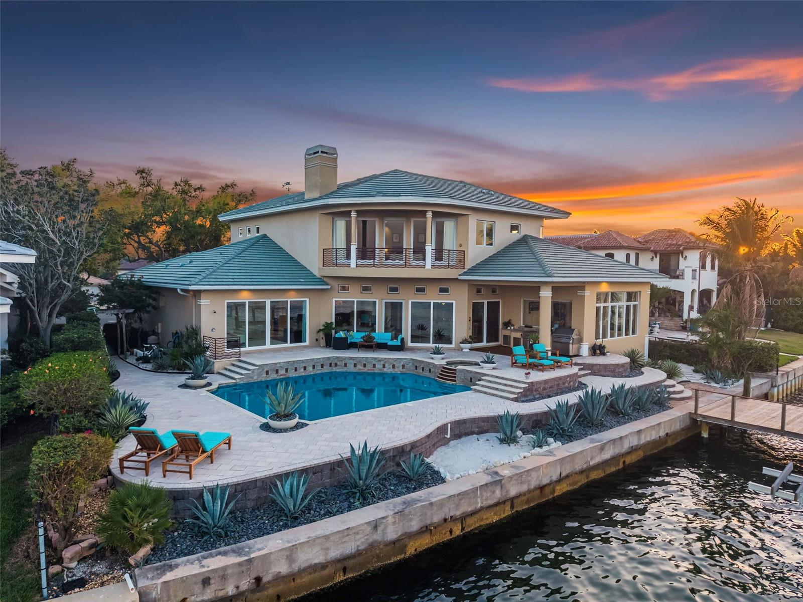 VENETIAN ISLES - Residential