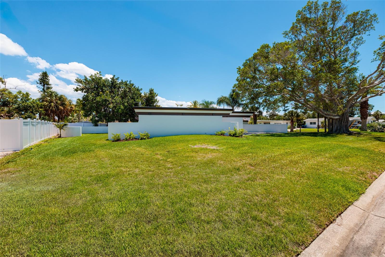 BELLE VISTA POINT 2ND ADD - Residential