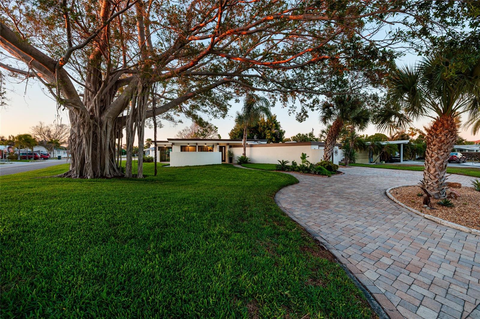 BELLE VISTA POINT 2ND ADD - Residential
